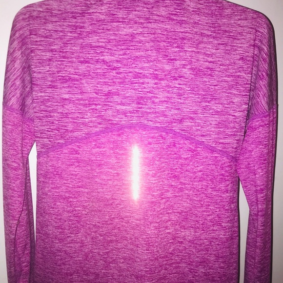 NIKE  *LIKE NEW* Half-Zip, Dri-Fit Reflective Pullover - Picture 4 of 4